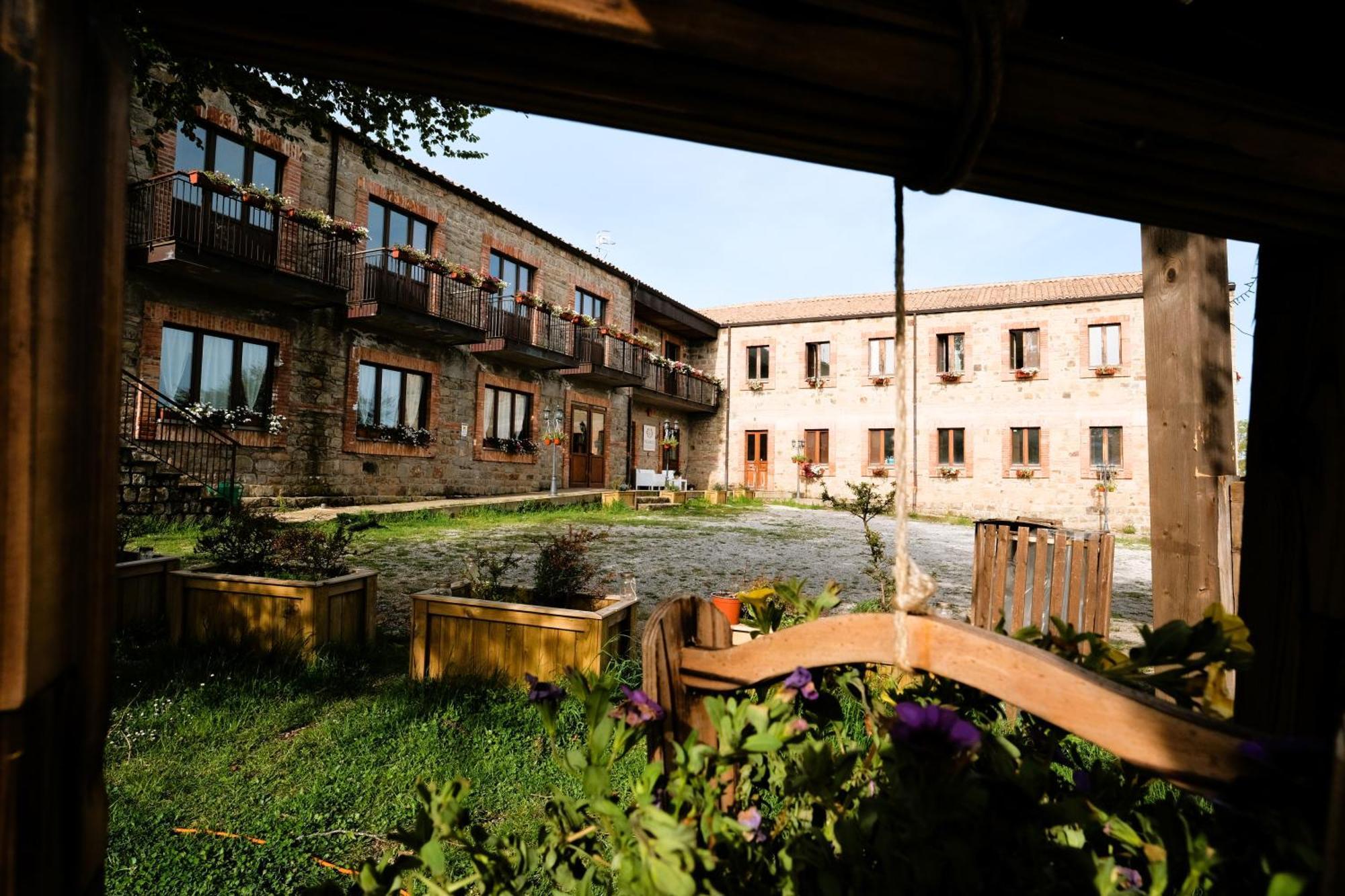 Nebris - Rifugio Del Parco Hotel San Fratello Eksteriør billede